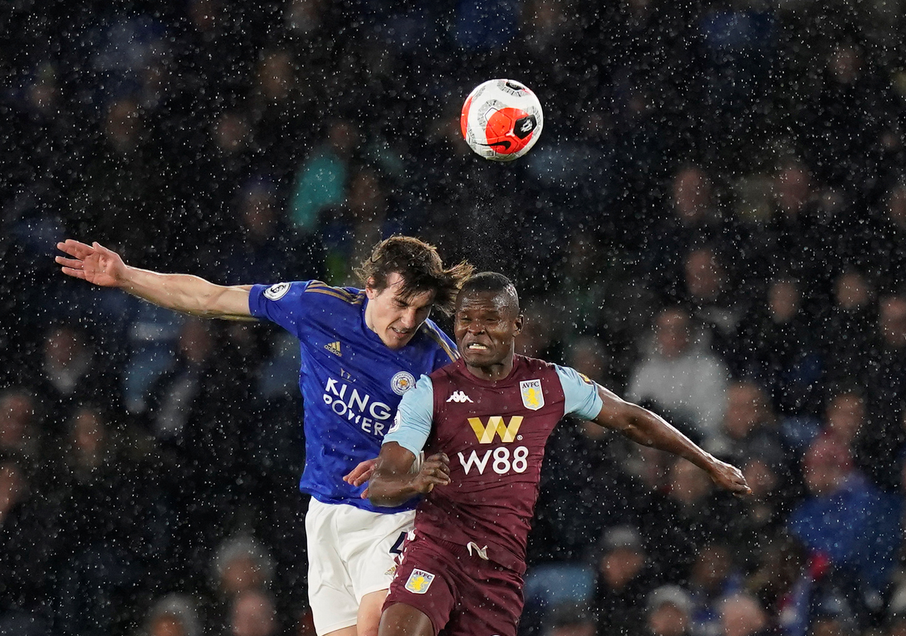 公开的回应 公开的回应